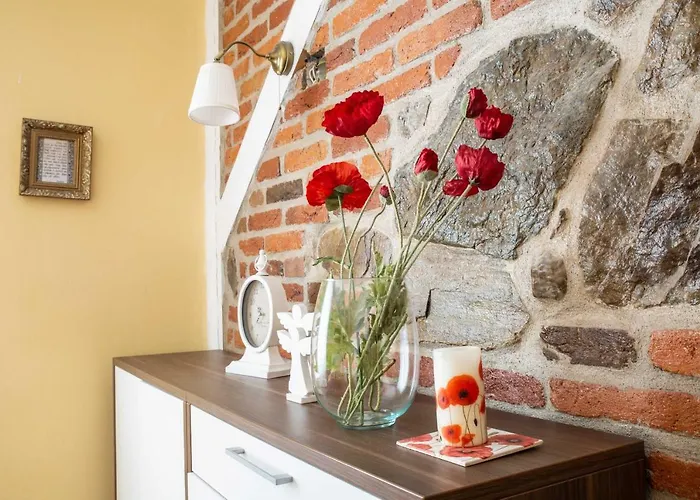 Sunny Valley Apartment